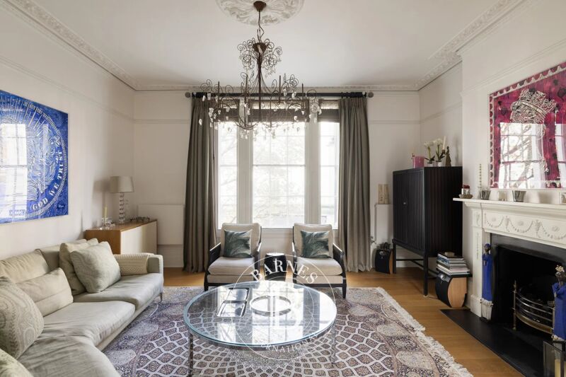 Venta, Casa London - picture 2