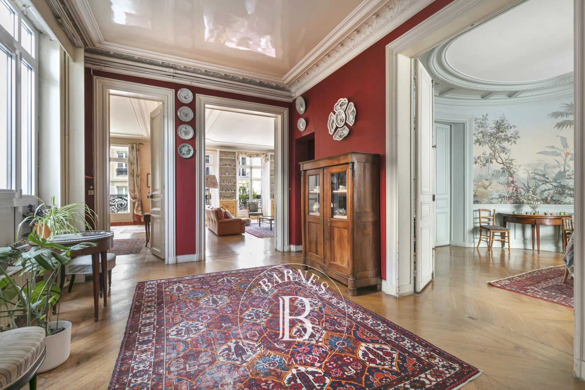 Piso Paris 8ème - picture 3