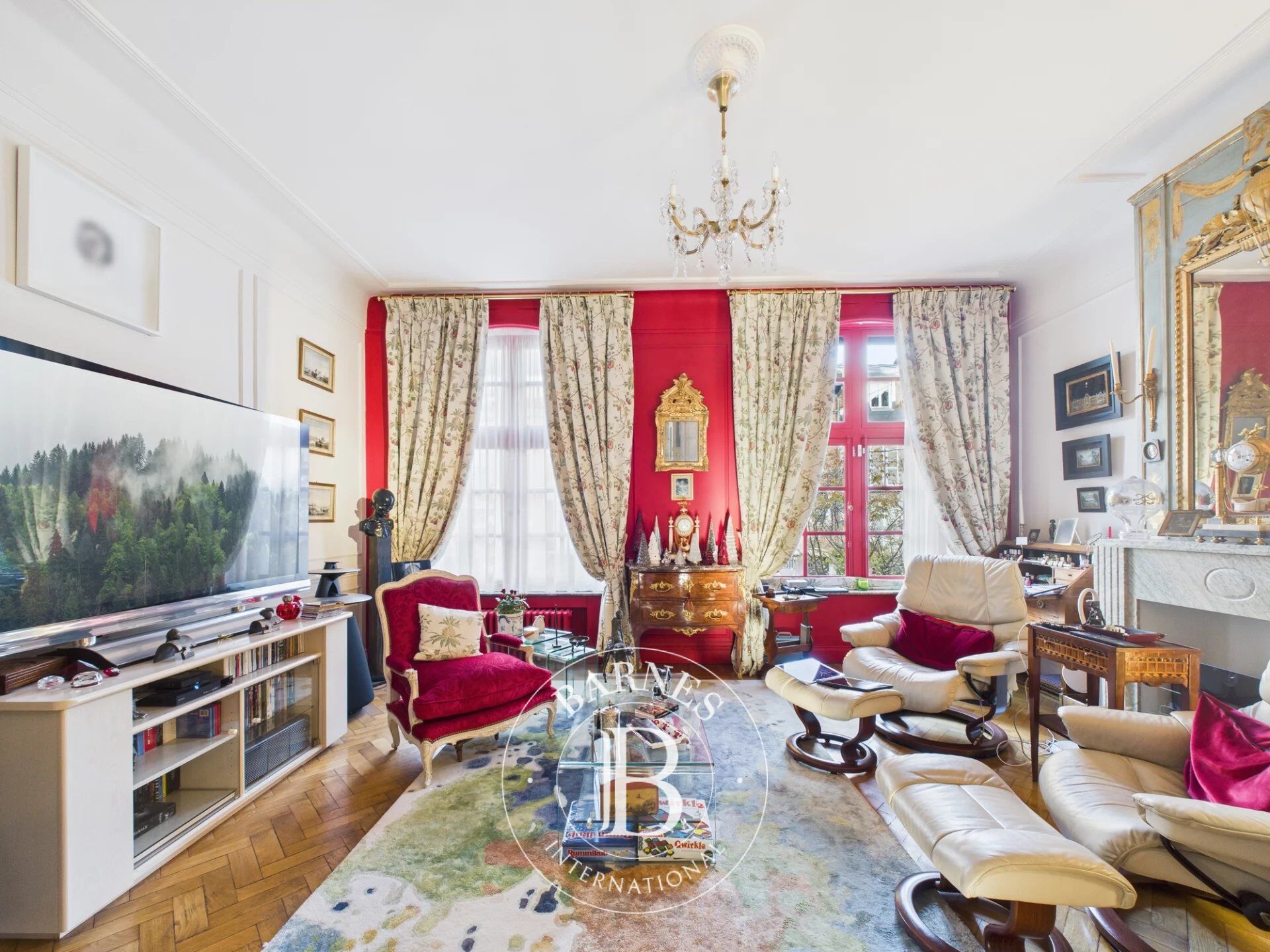 La Madeleine Casa con carácter, ubicación privilegiada - picture 3