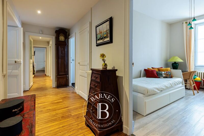 Venta, Piso Nantes - picture 2