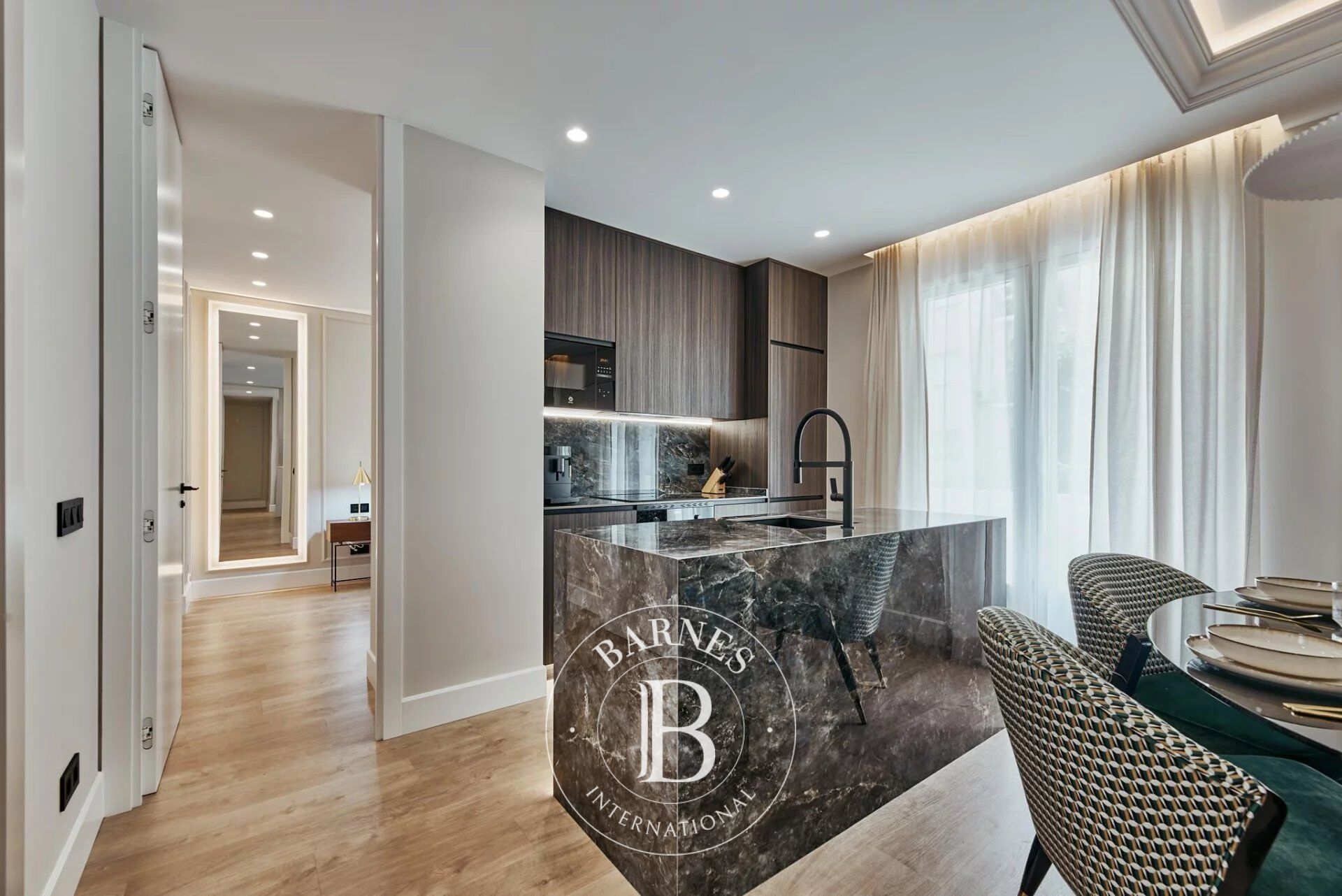 Daire Madrid - picture 4