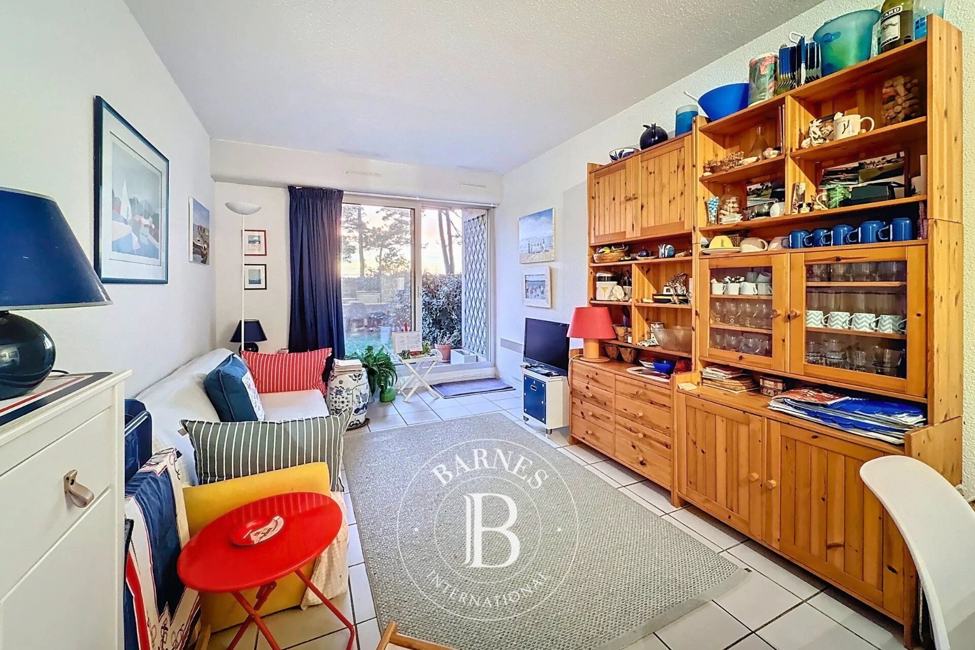 Appartement de 51 m² en première ligne, vue Bassin, situé au Moulleau - picture 2