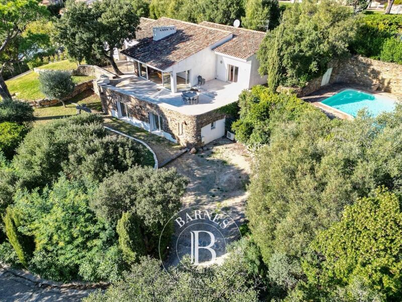 Venta, Villa Grimaud - picture 1