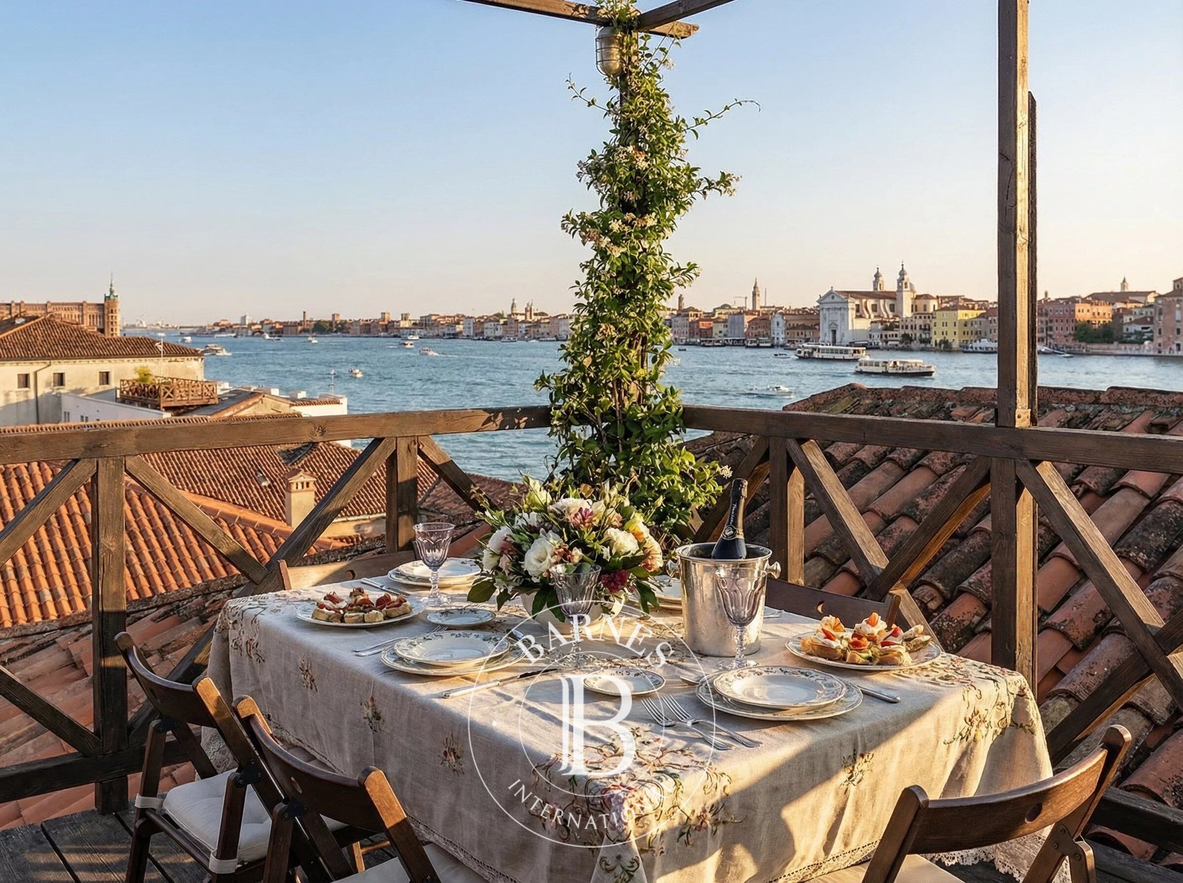 Venice, Giudecca:Prestigious Panoramic Residence - picture 1