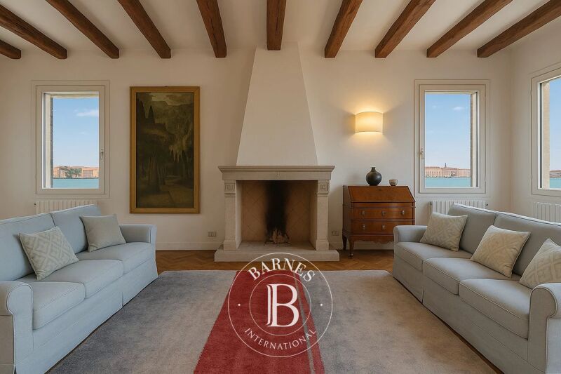 For Sale Apartment | Venezia - picture 3