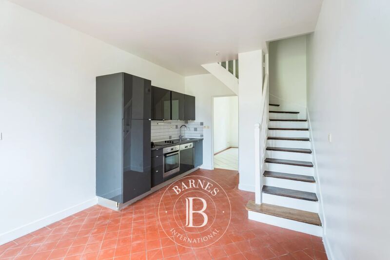 For Sale, Apartment Saint-Denis - picture 2