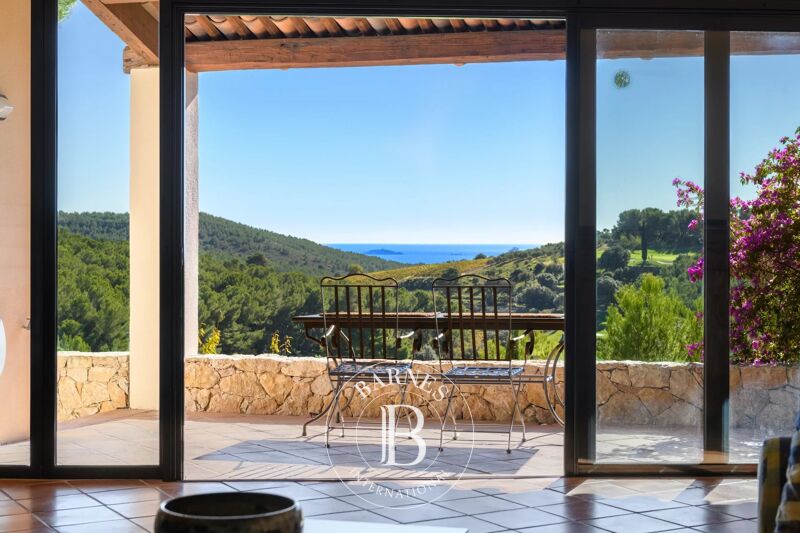 À vendre, Maison Saint-Cyr-sur-Mer - picture 2