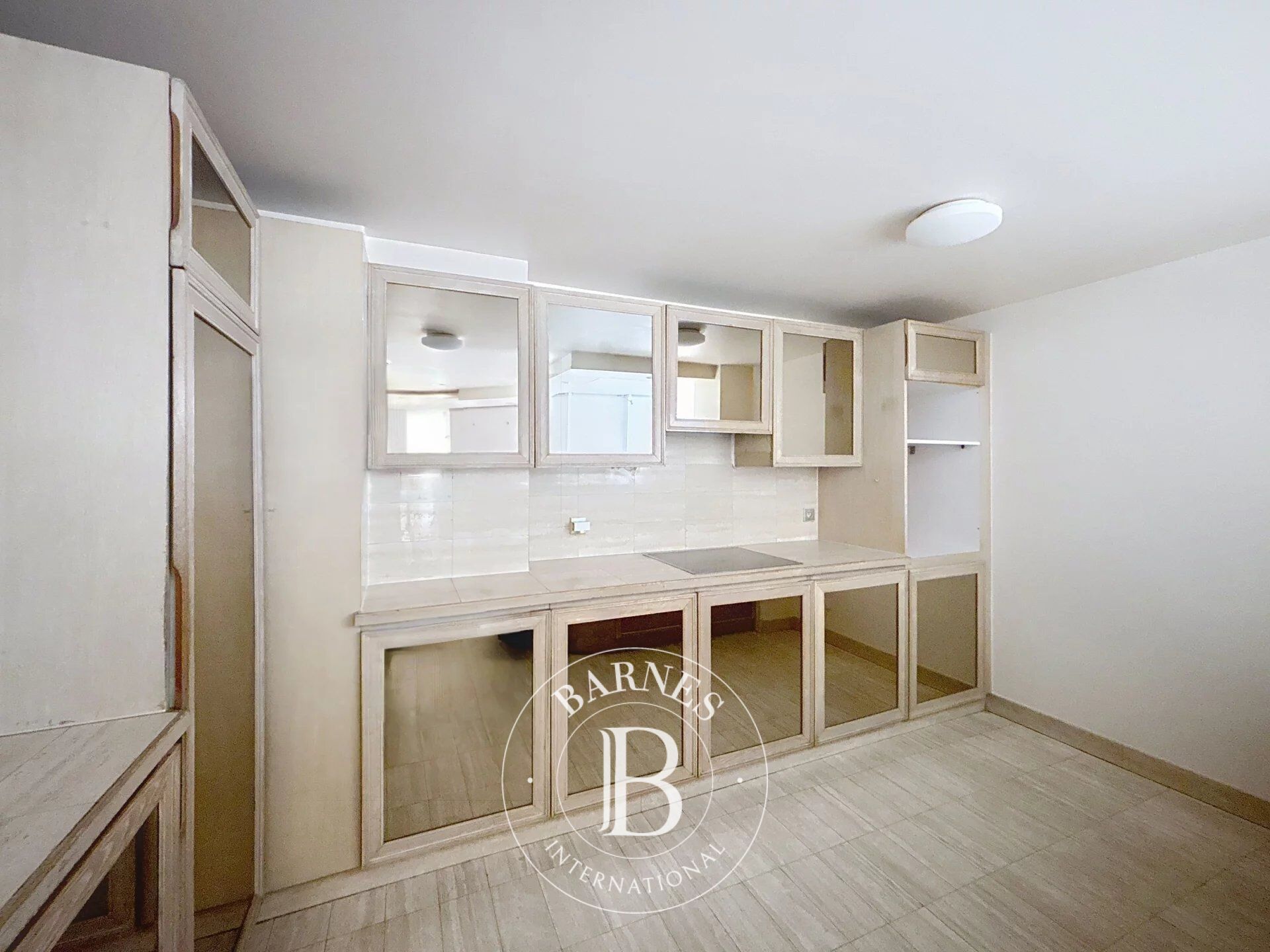 For Rent, Apartment Paris 4ème - picture 5