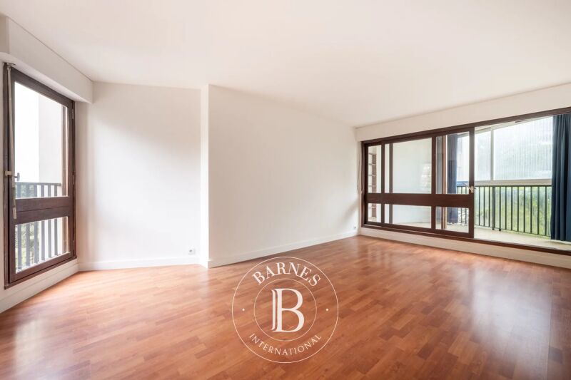 Le Chesnay - appartement de 55 m² - une chambre - box et cave