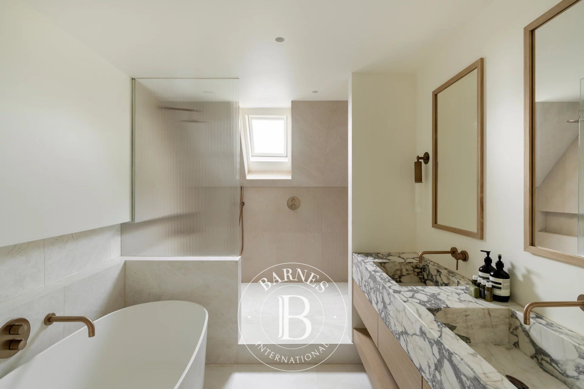 Daire London - picture 9