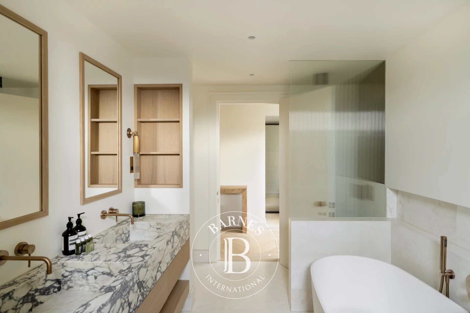 Daire London - picture 10