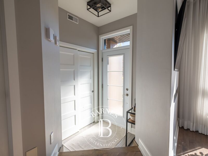 À vendre Maison | Longueuil (Saint-Hubert) - picture 2