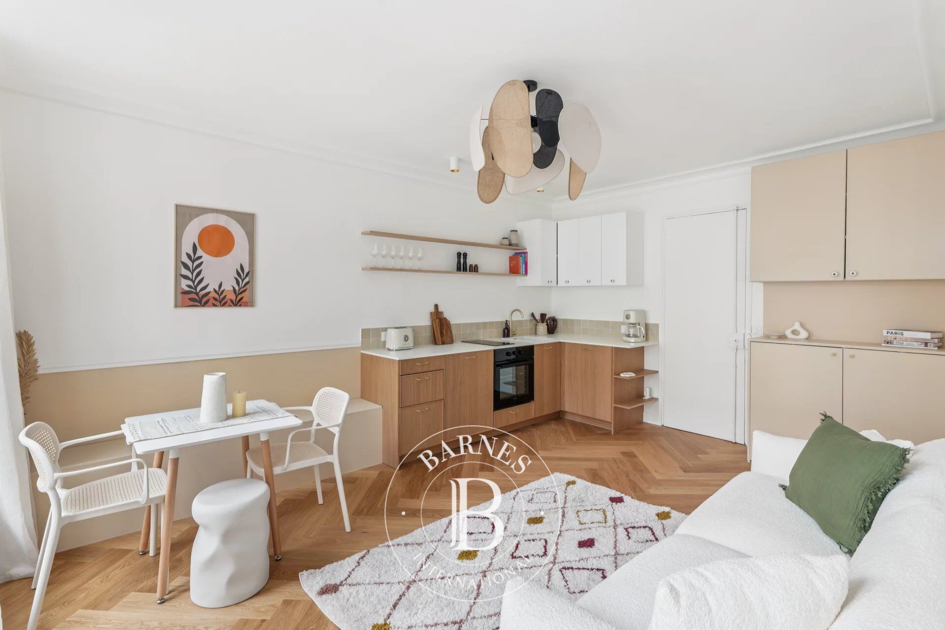 Piso Paris 10ème - picture 2