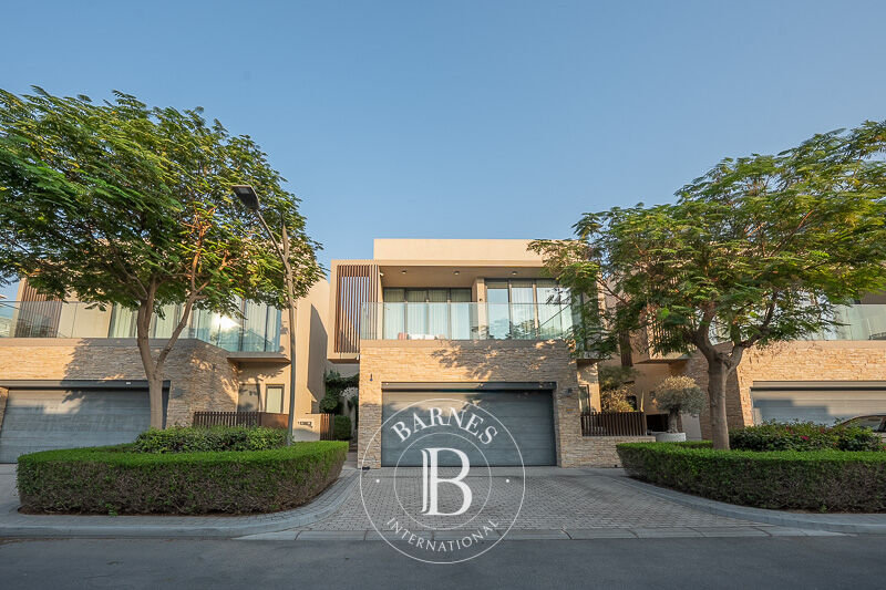 Villa Mohammed Bin Rashid City - picture 2