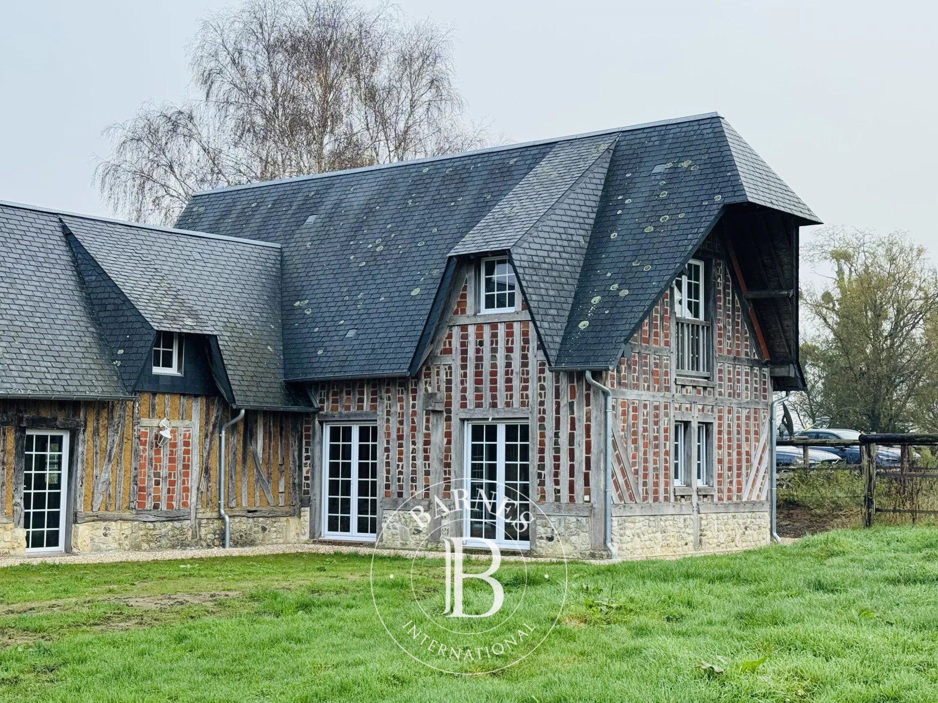 Proche Saint Gatien des bois - Maison normande sur 2,5 hectares - picture 2