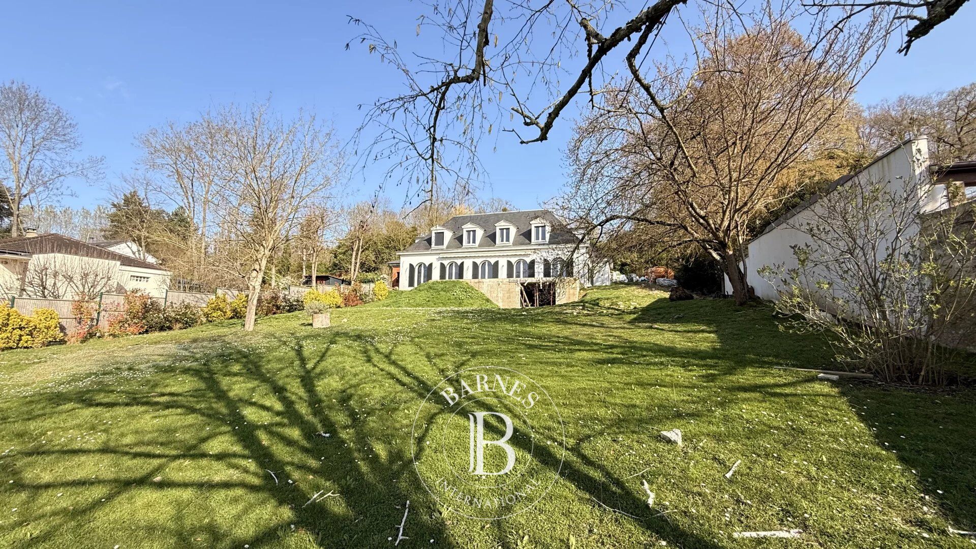 Sté Barnes - BOUGIVAL / La Celle-Saint-Cloud - Vente Maison - picture 1