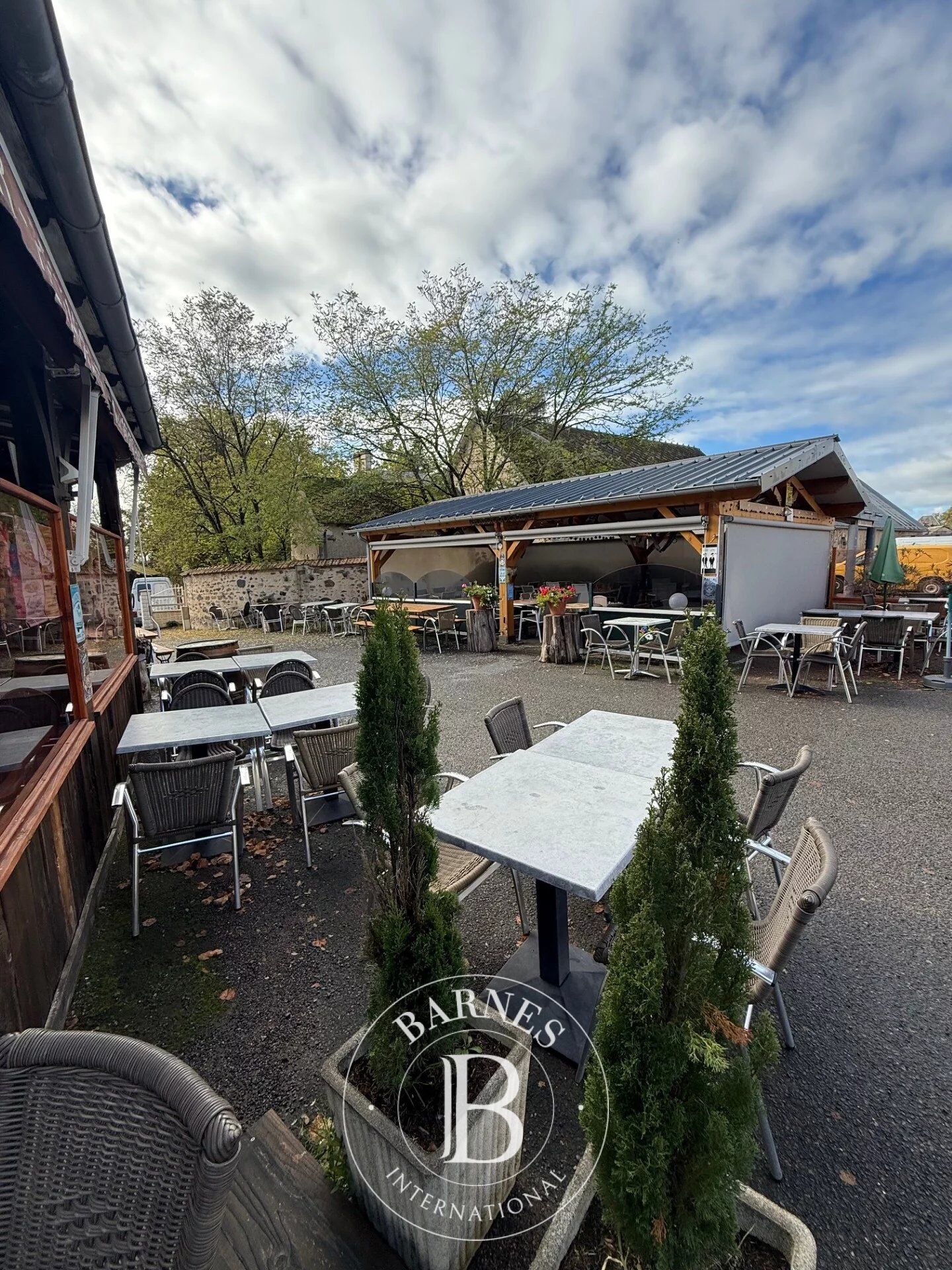 Zu verkaufen Geschäftslokal und Geschäftsgrundstück  | Luzy - picture 6