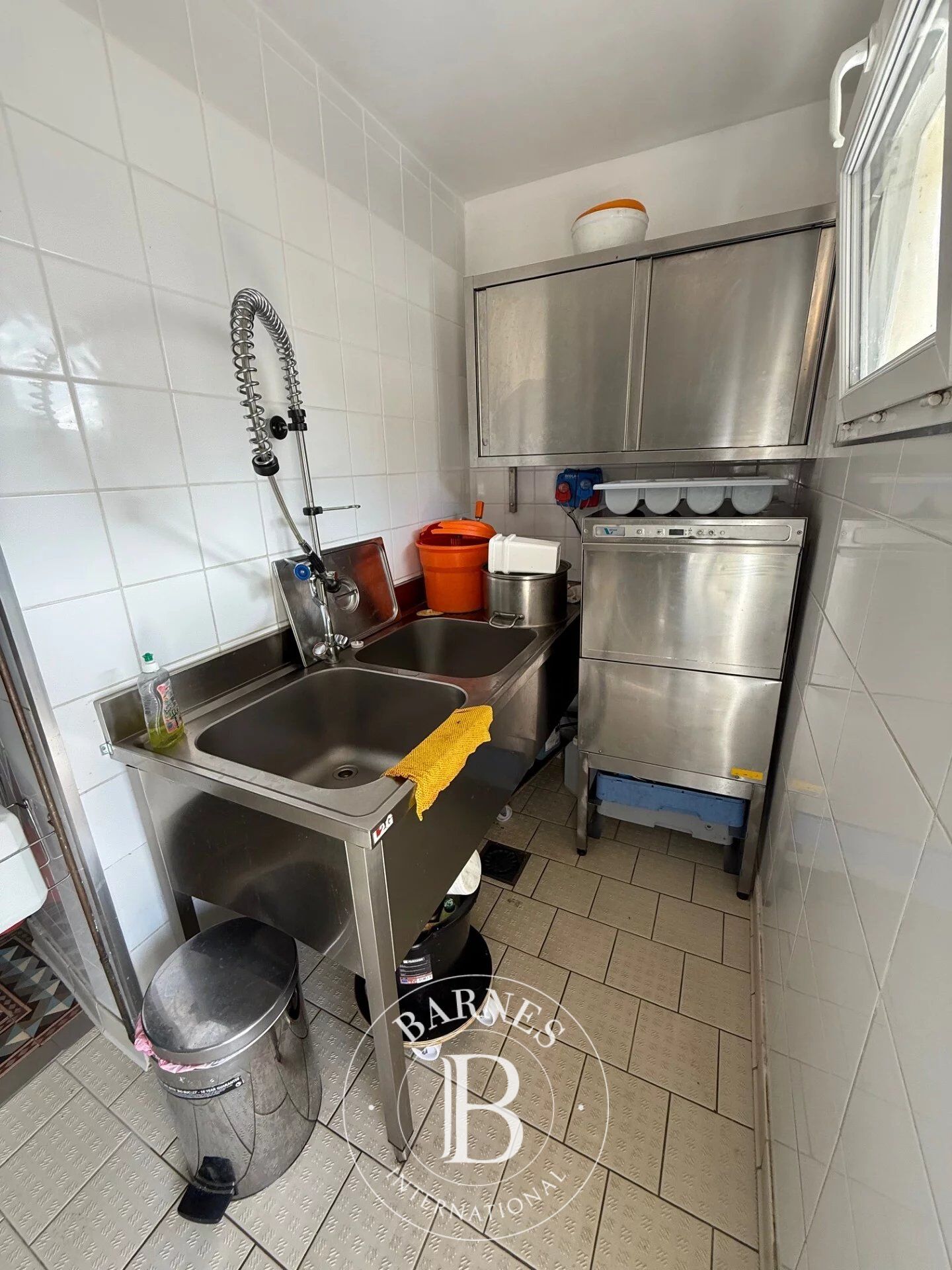 Zu verkaufen Geschäftslokal und Geschäftsgrundstück  | Luzy - picture 9