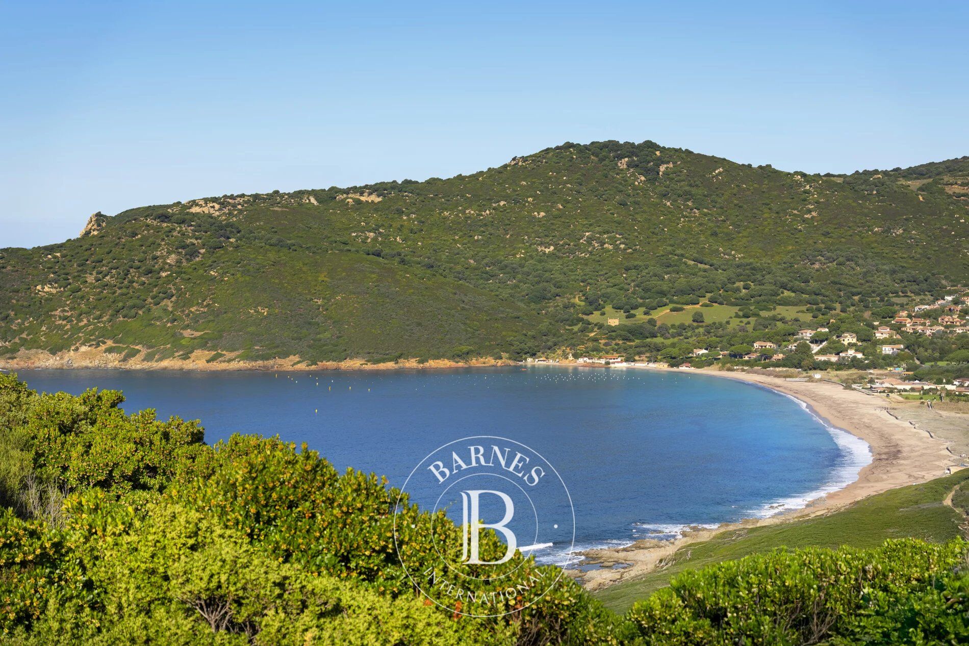 Exclusivité, Costa di Villanova, Villa contemporaine vue mer panoramique, 6 chambres, 2 appartements indépendants, piscine, proche plages et Ajaccio - picture 1