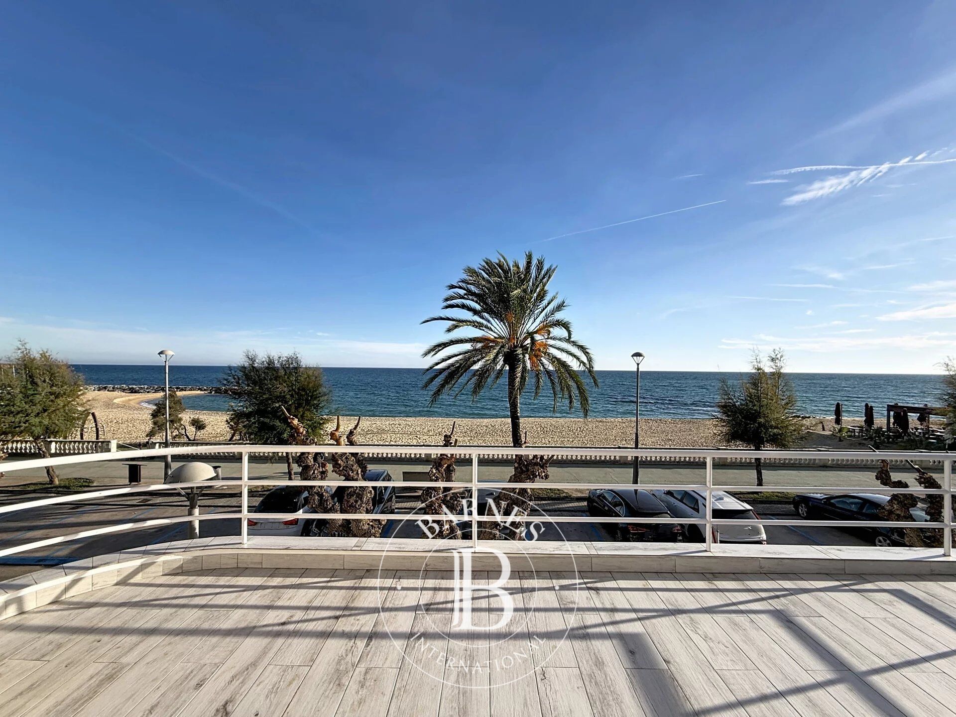 Exclusive luxury seafront home — Caldes d’Estrac - picture 3