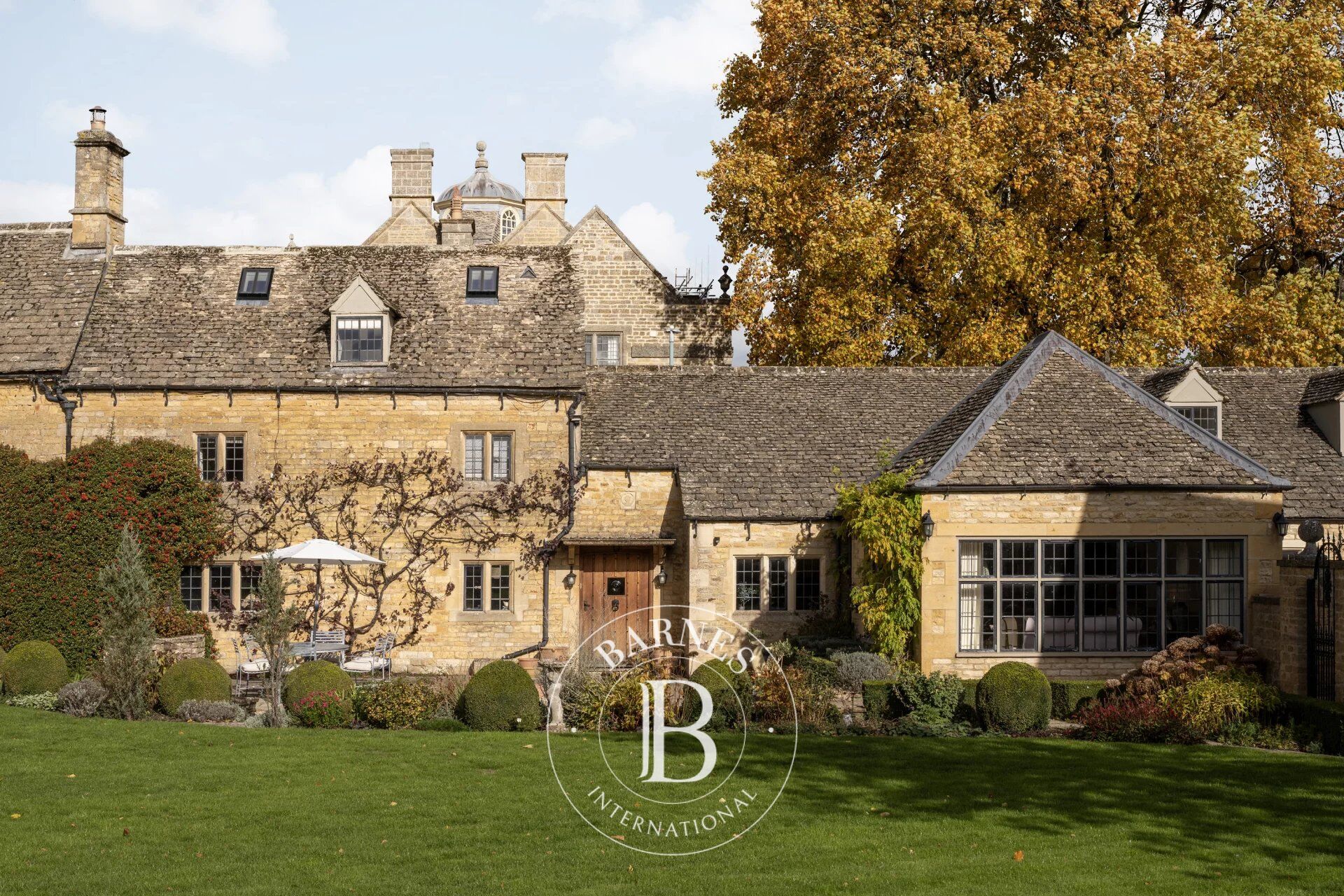 Casa Cheltenham - picture 1