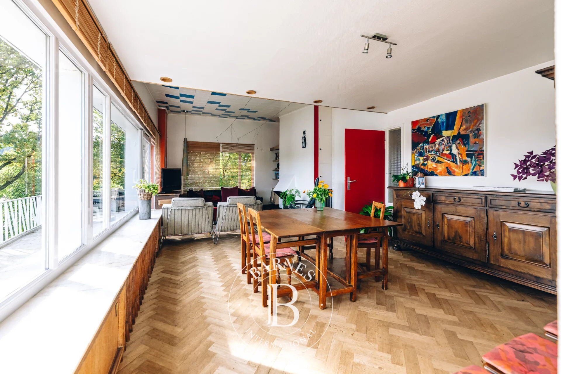 Beautiful character house with a unique view of Robertville Lake - picture 3