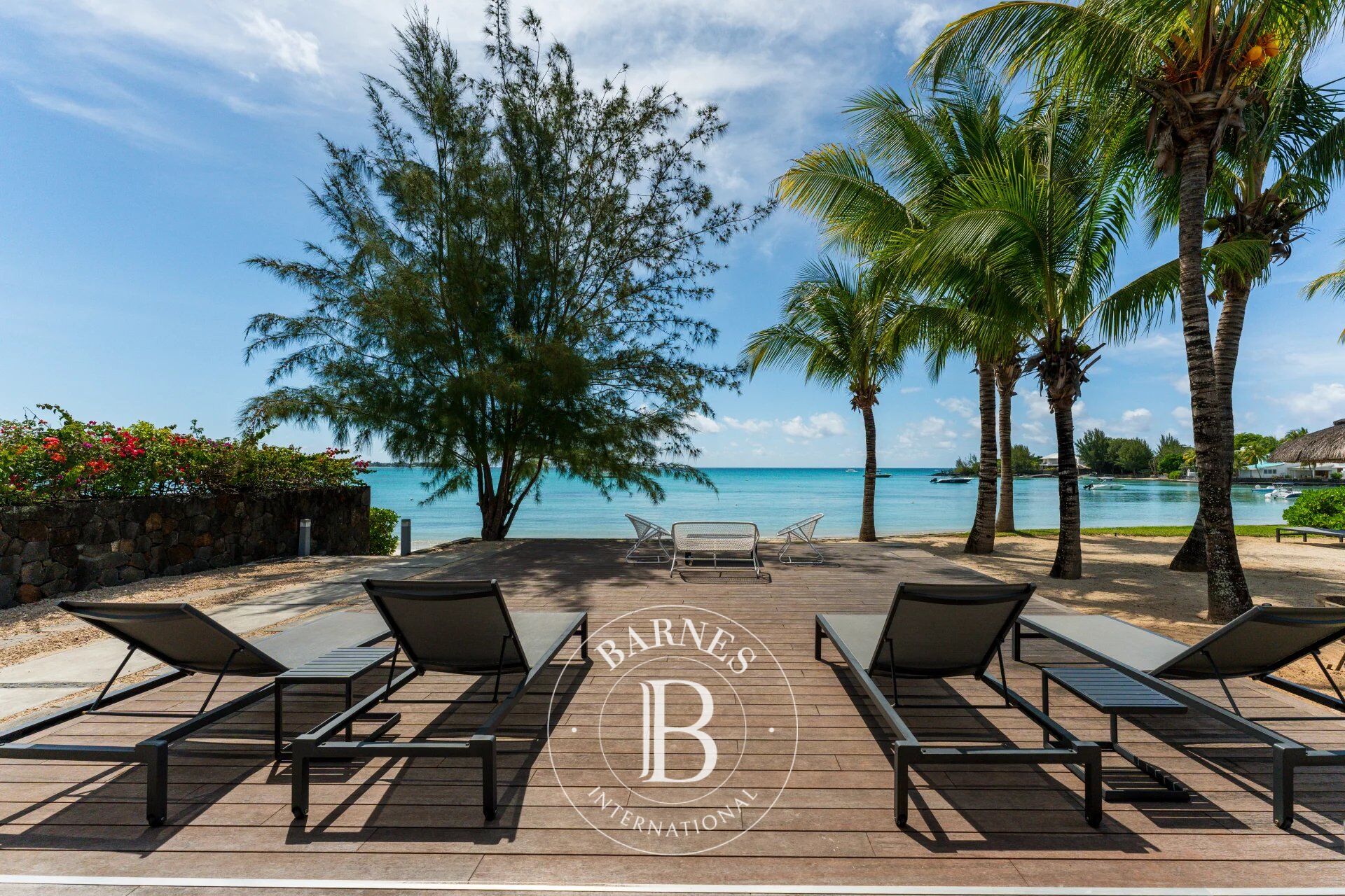 GRAND BAIE - Appartement en bord de mer - 3 chambres - picture 2