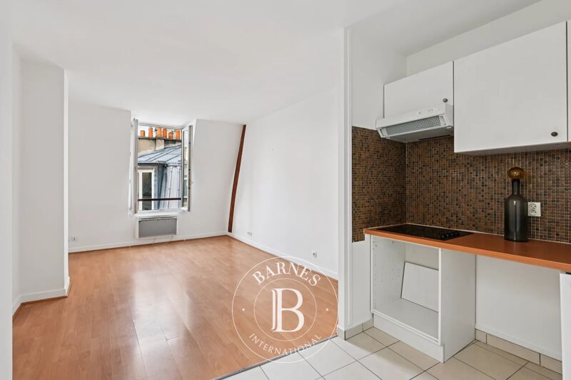 For Sale Apartment | Paris 7ème - picture 3