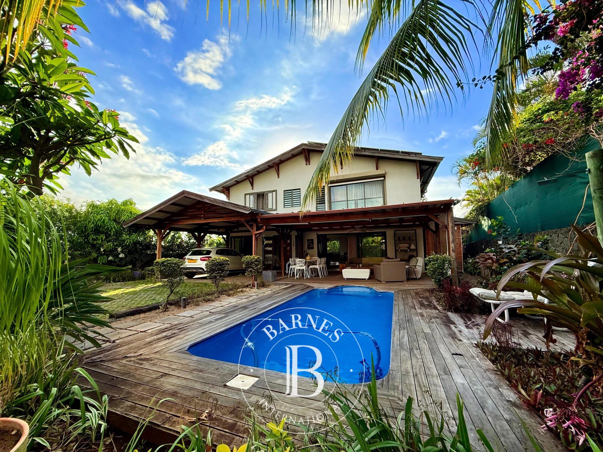 BLACK RIVER - Beautiful and Modern Family Villa - 4 Bedrooms - picture 1