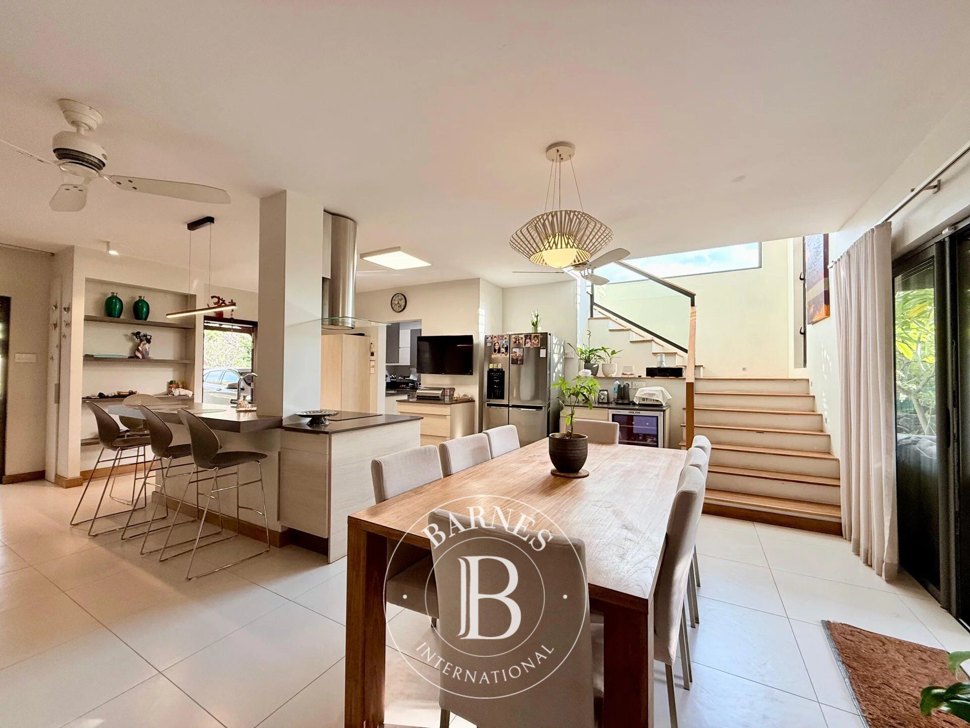 BLACK RIVER - Beautiful and Modern Family Villa - 4 Bedrooms - picture 2