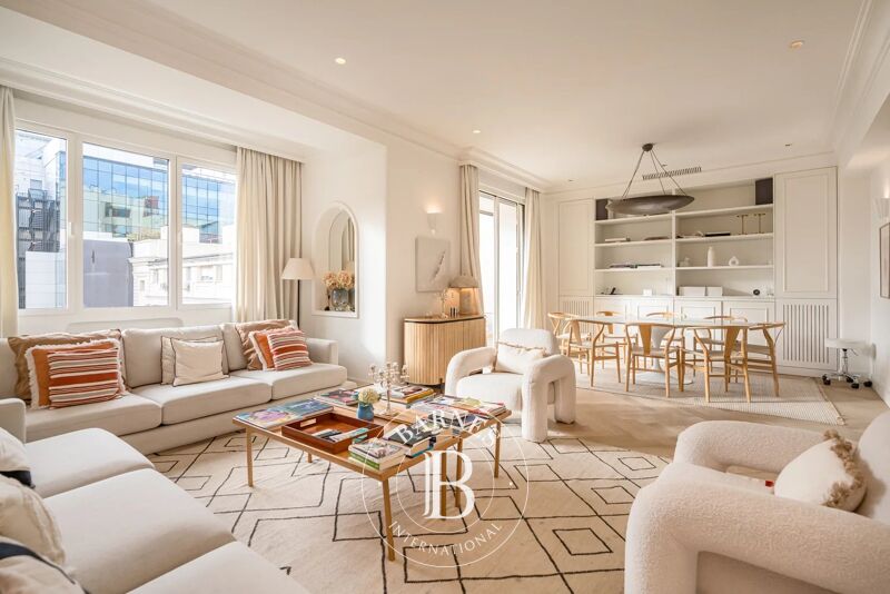 Luxusapartment mit Terrasse – BARNES