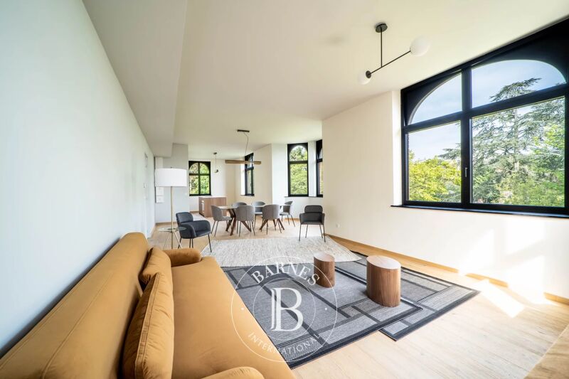 Venta, Piso La Madeleine - picture 2