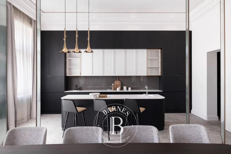 For Rent, Apartment Budapest VI. kerülete - picture 2