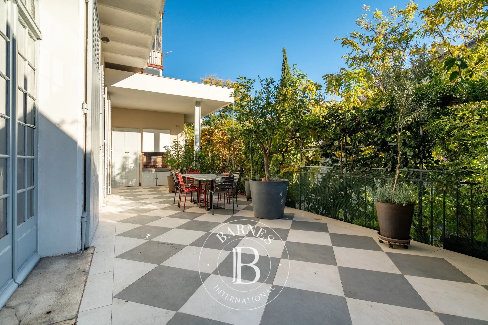 A VENDRE - 13005 - SEBASTOPOL - APPARTEMENT DUPLEX - TERRASSE - PARKING - picture 2