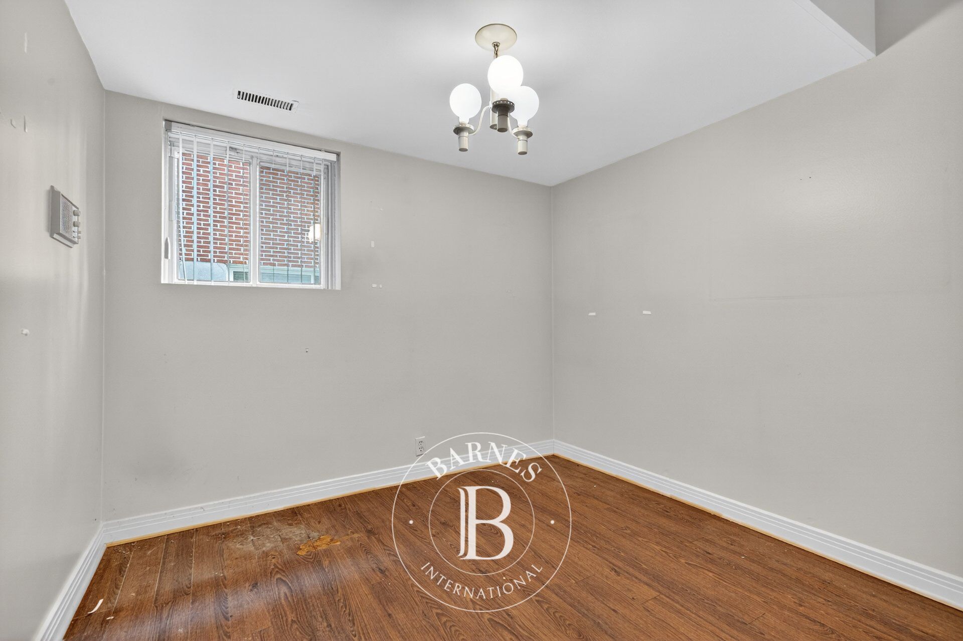 Ev Hampstead - picture 28