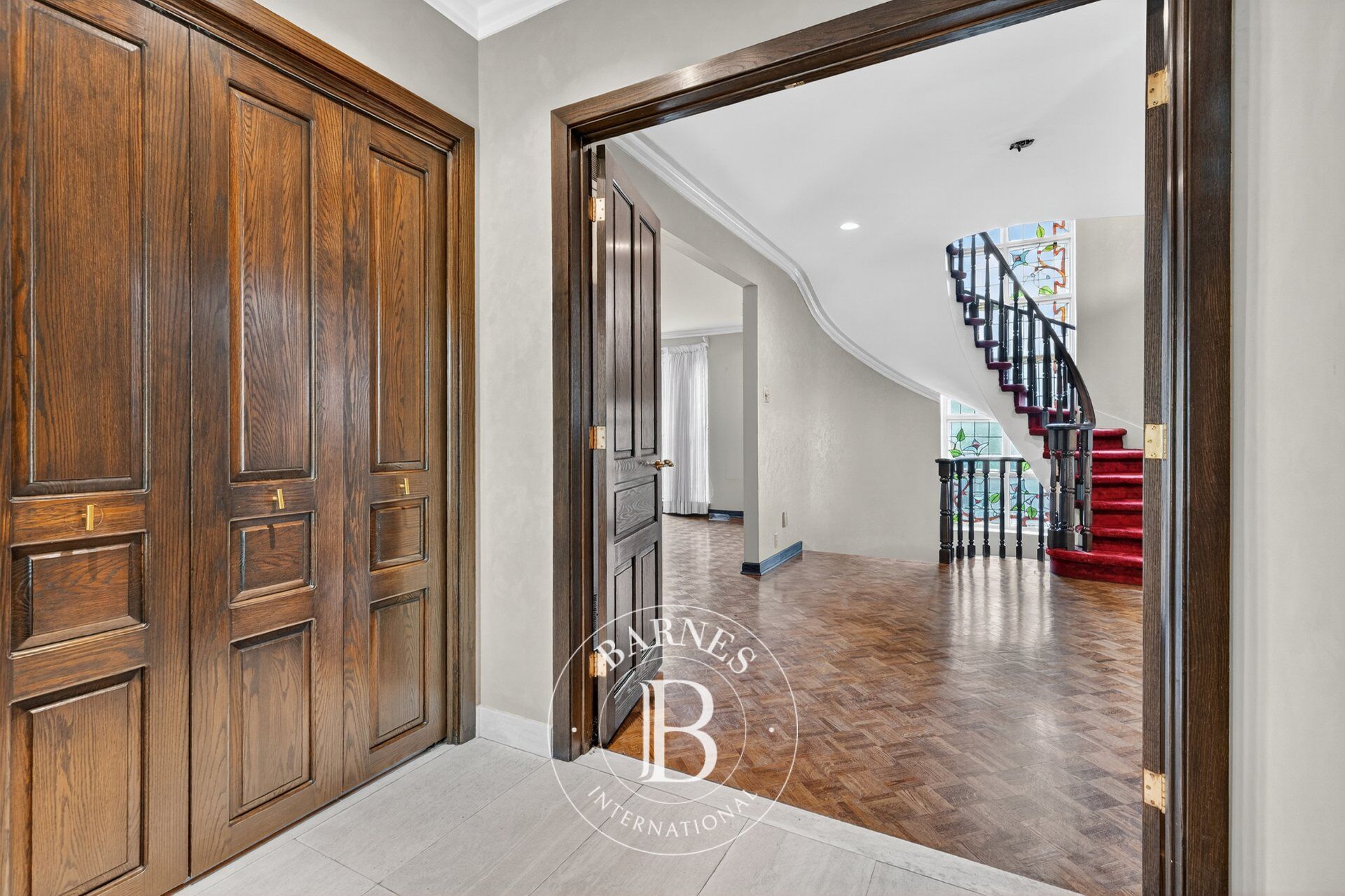 Ev Hampstead - picture 4