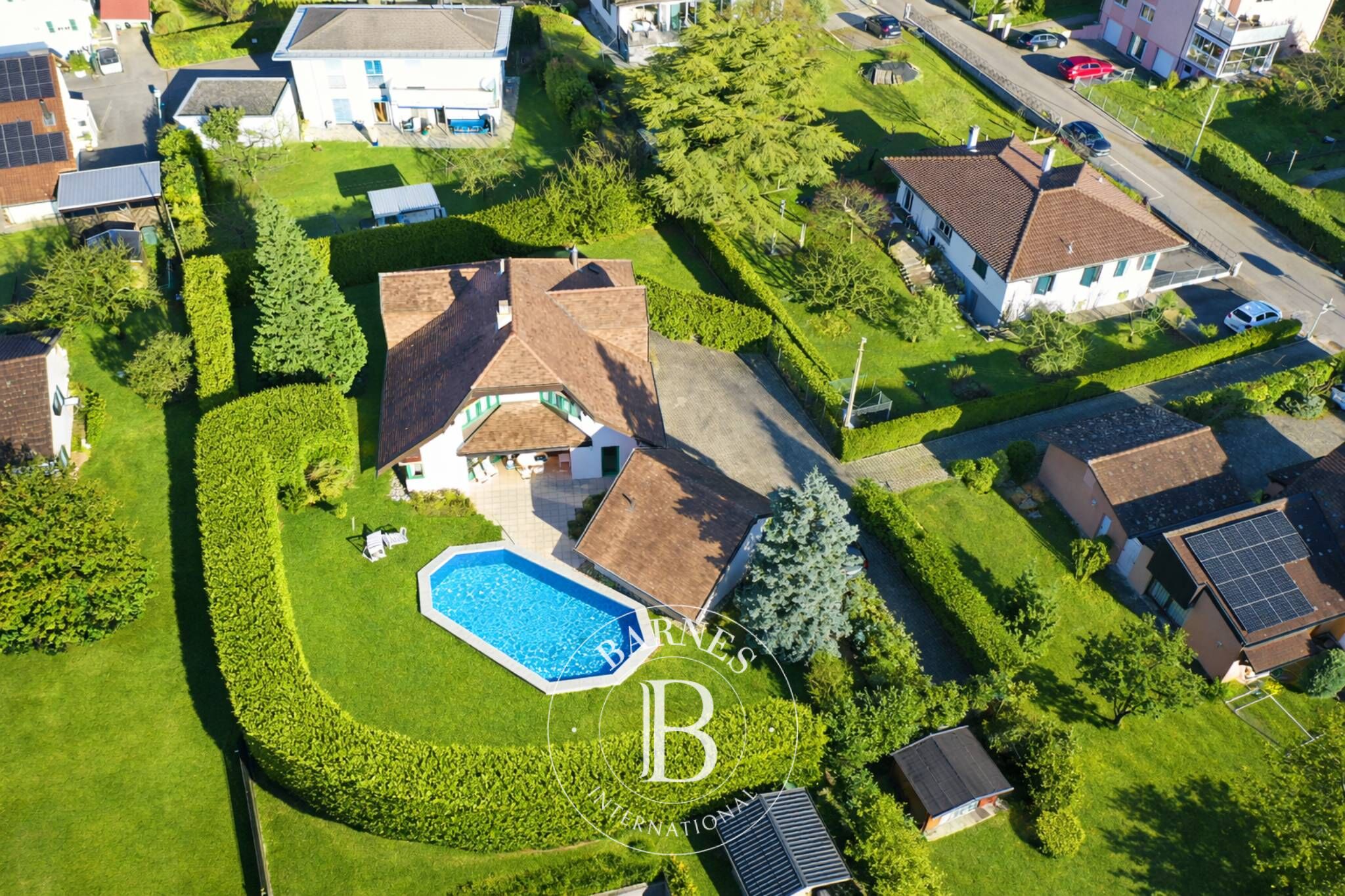 Villa Aigle - picture 1