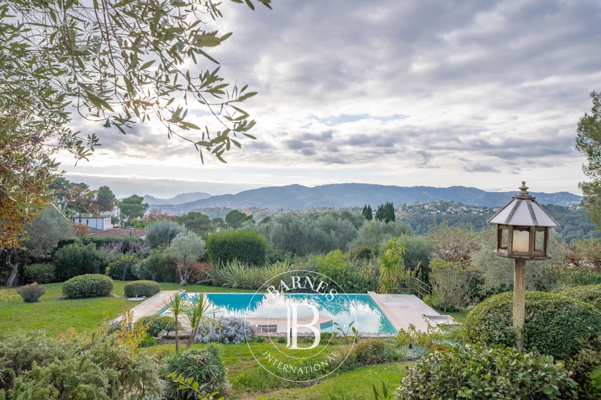 Villa Mougins - picture 2