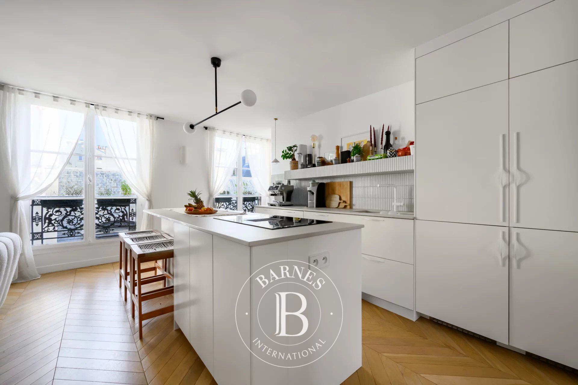 Piso Paris 3ème - picture 3