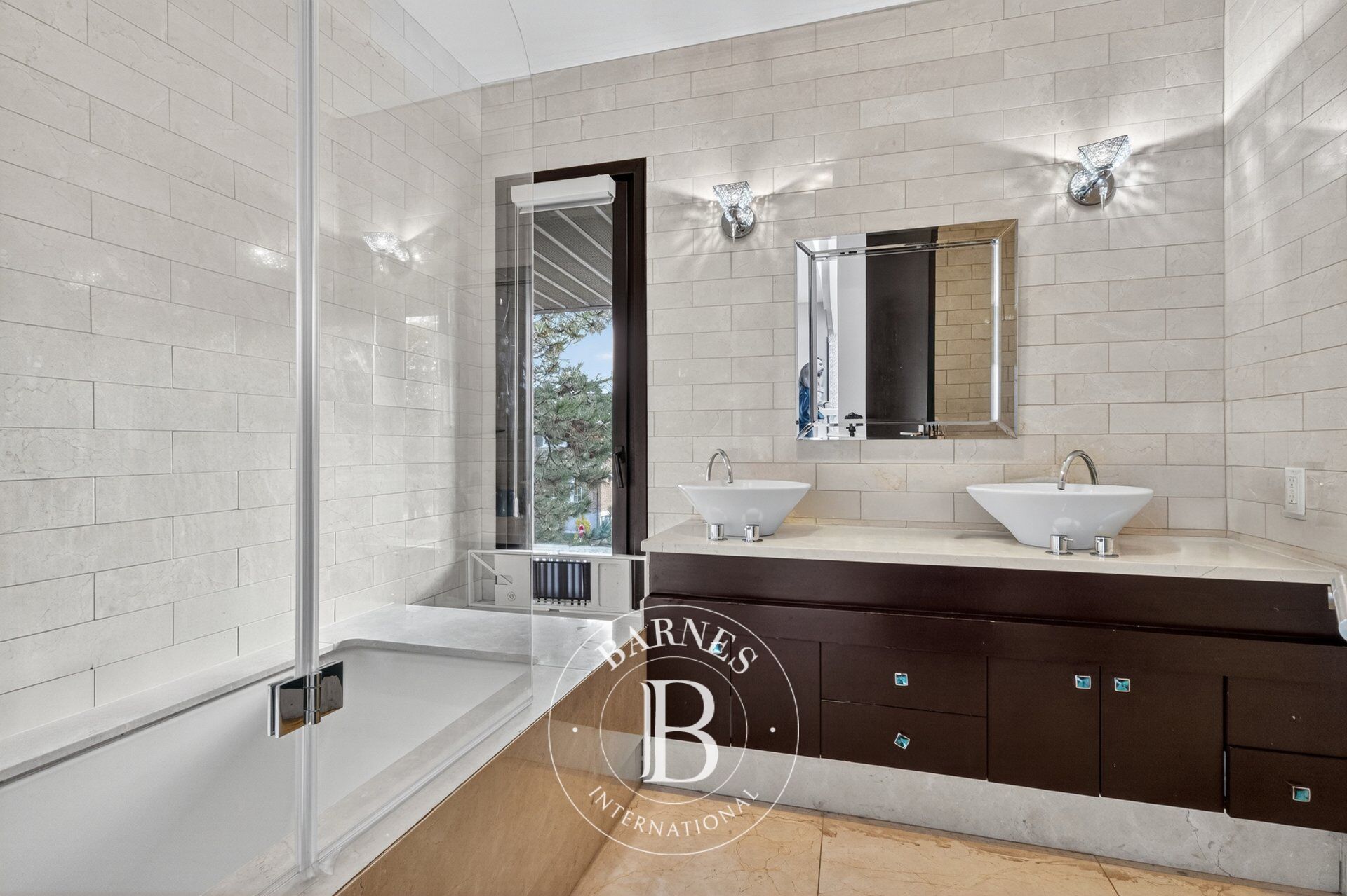 Ev Hampstead - picture 37