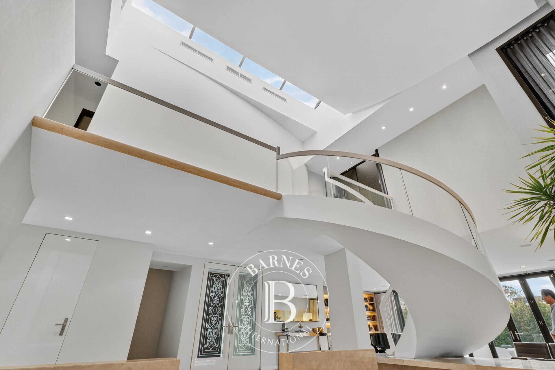 Ev Hampstead - picture 24