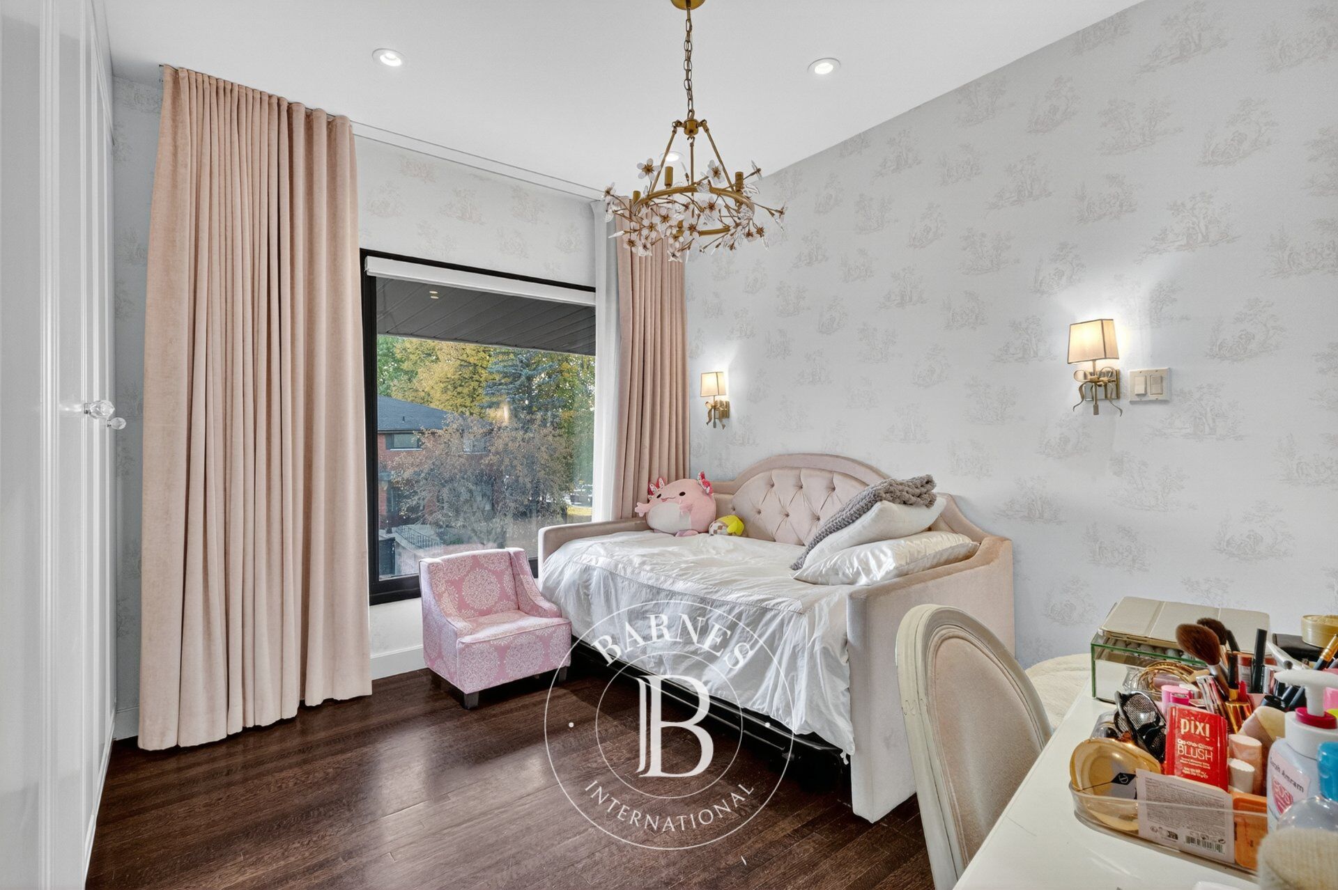 Ev Hampstead - picture 36