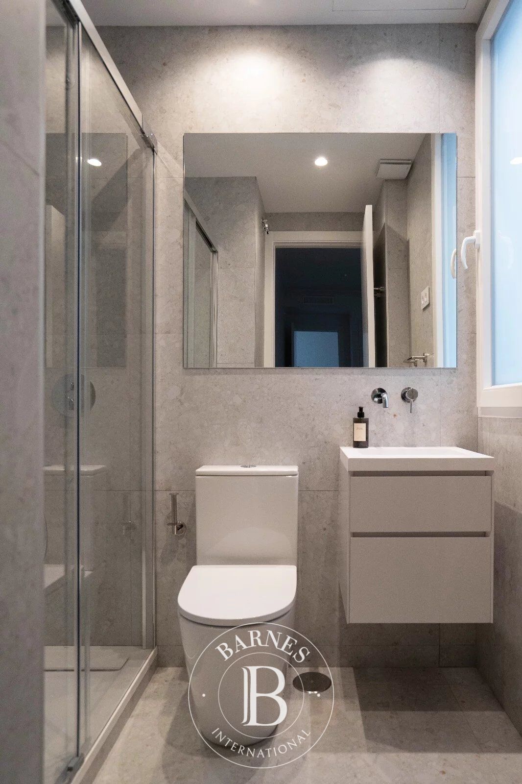 Daire Madrid - picture 15