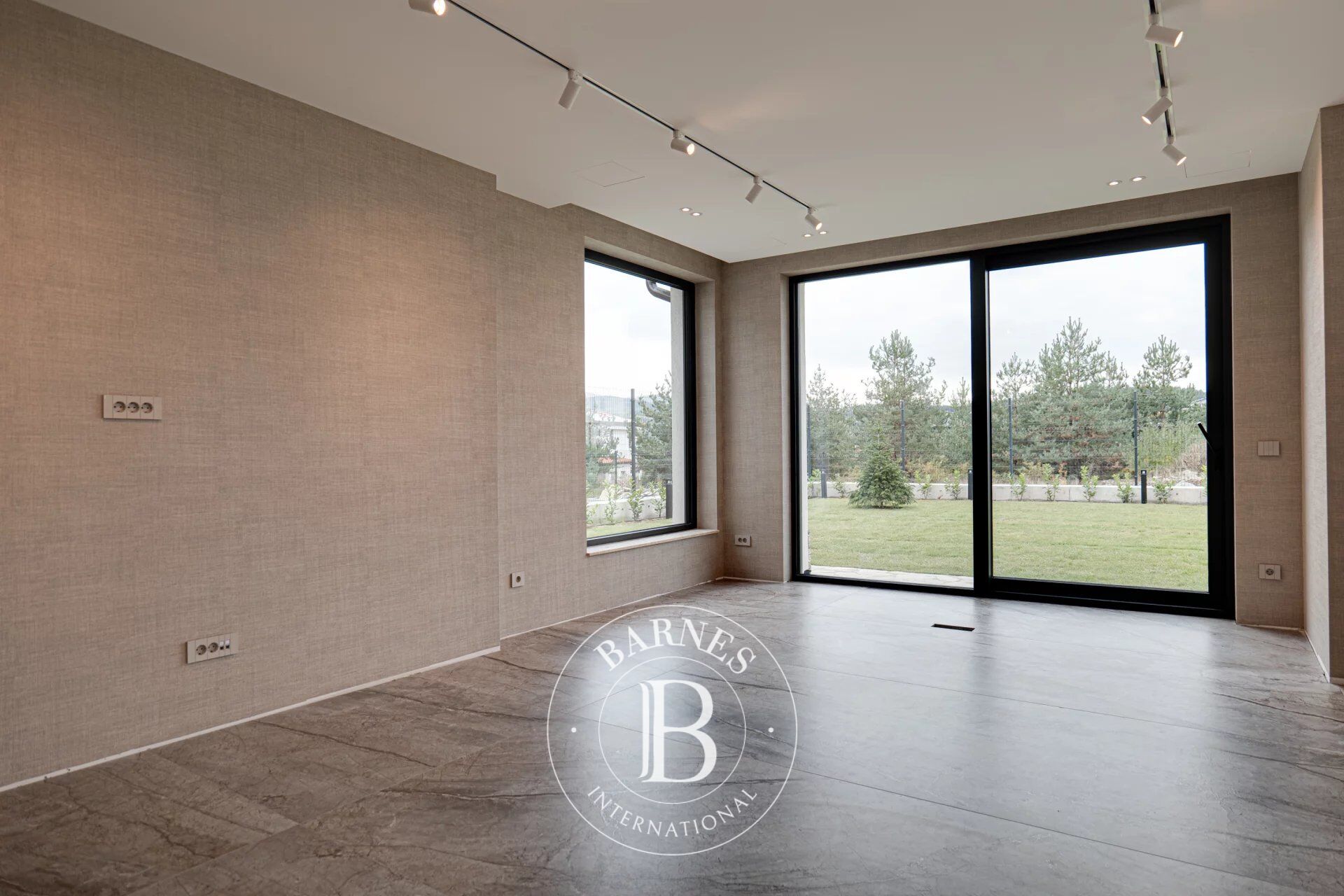 Ev Sofia - picture 9