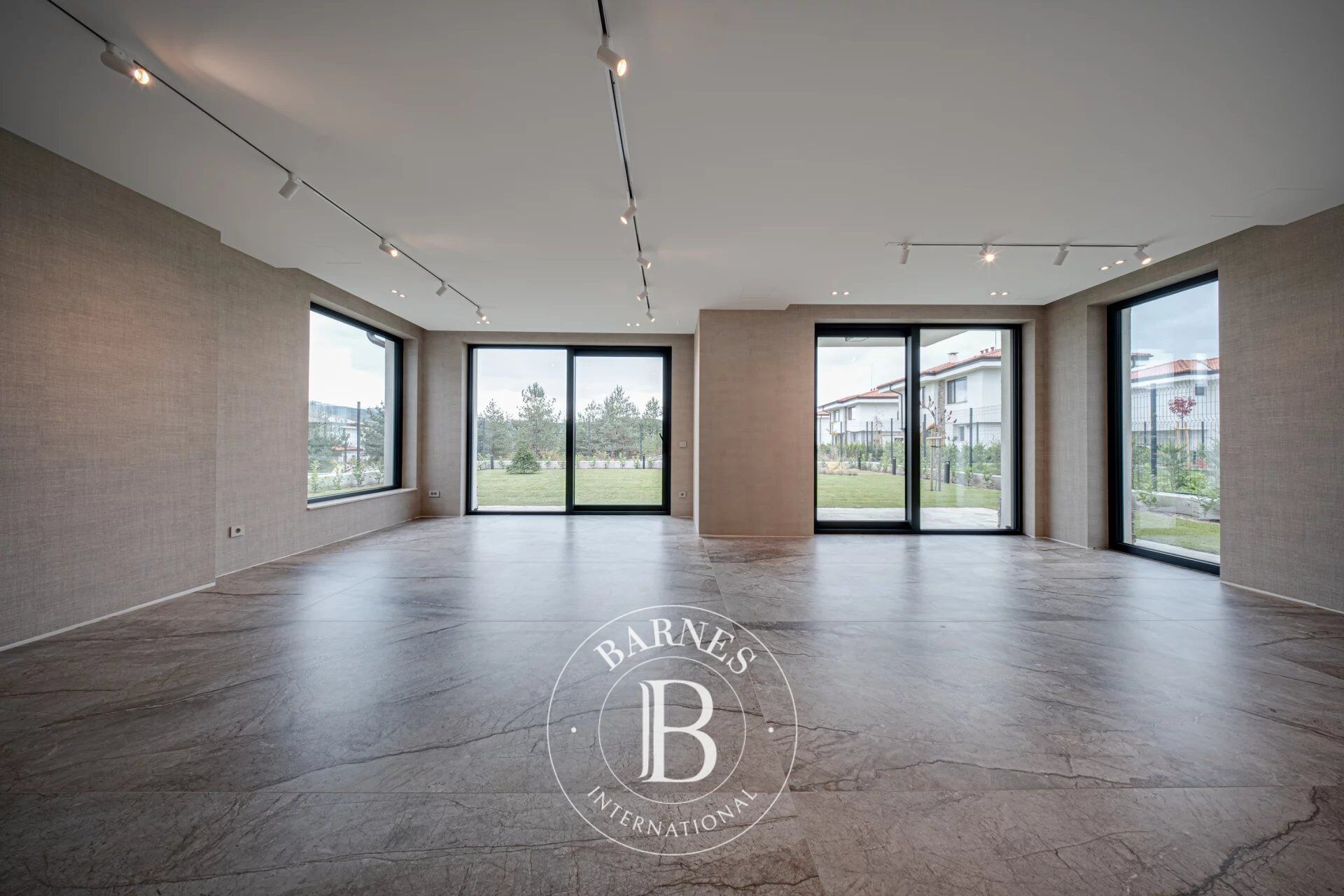 Ev Sofia - picture 8