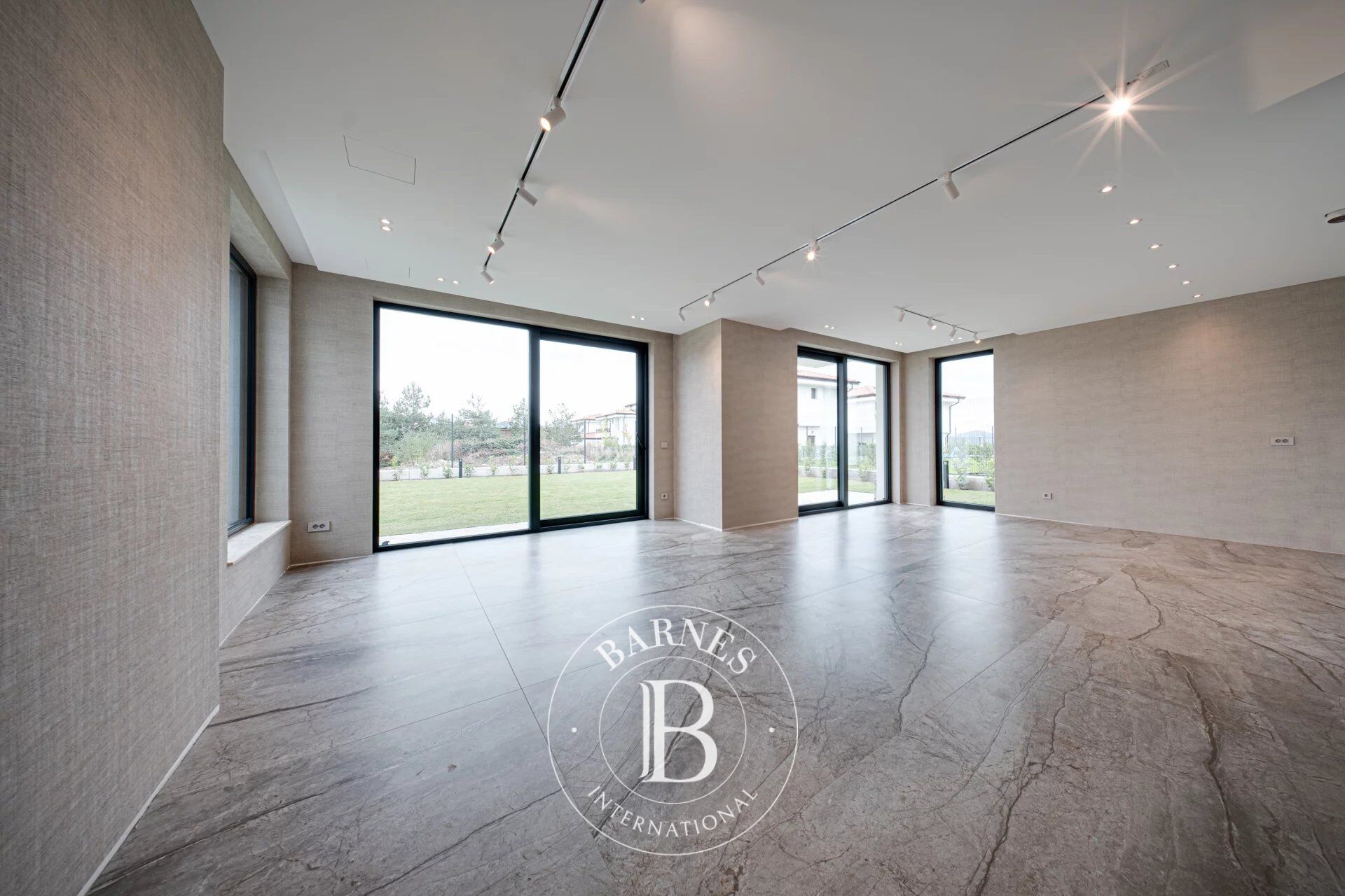 Ev Sofia - picture 10