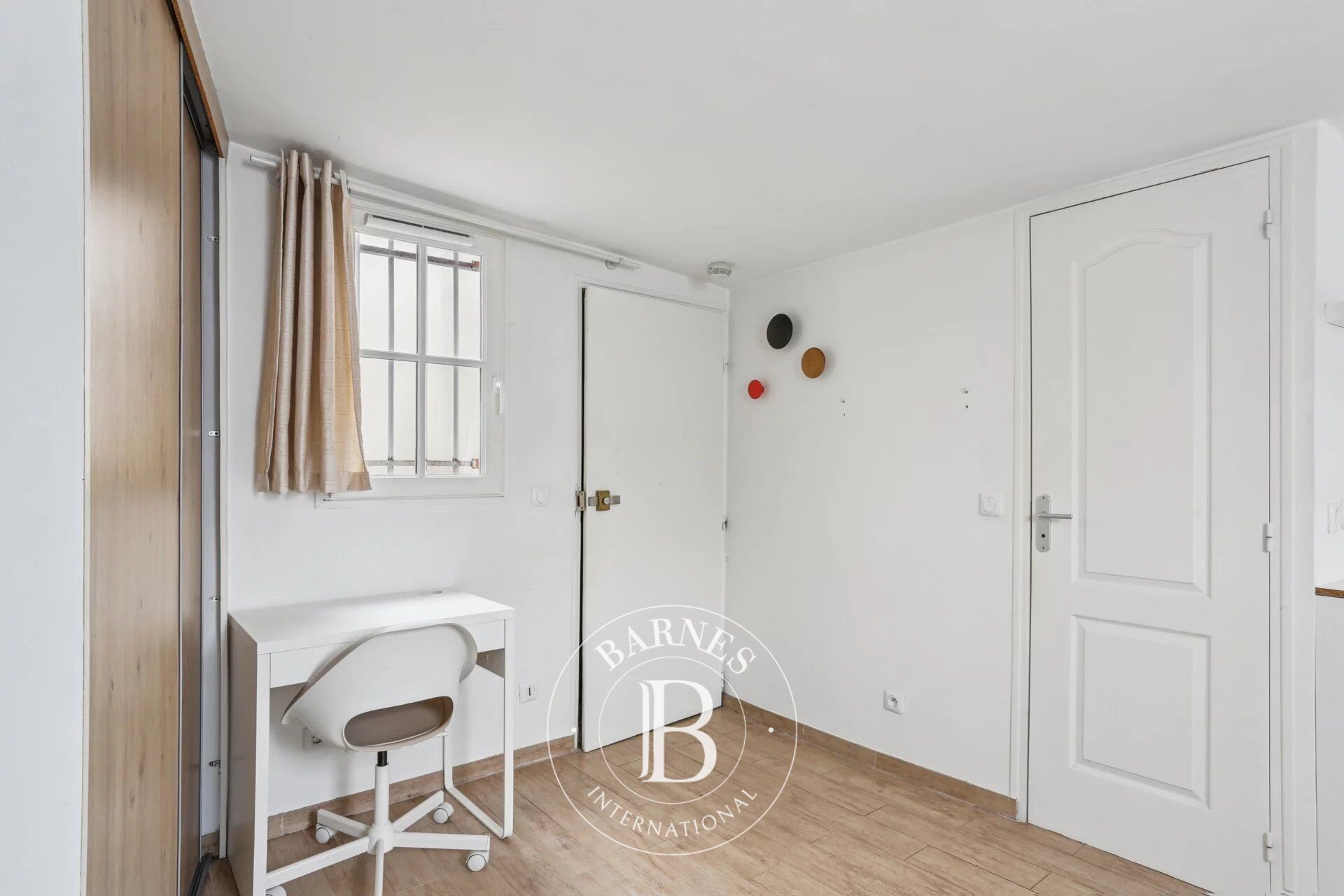 Piso Paris 7ème - picture 2