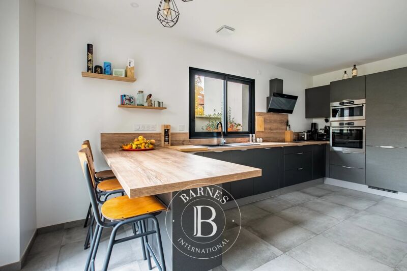 Venta, Casa Antony - picture 1