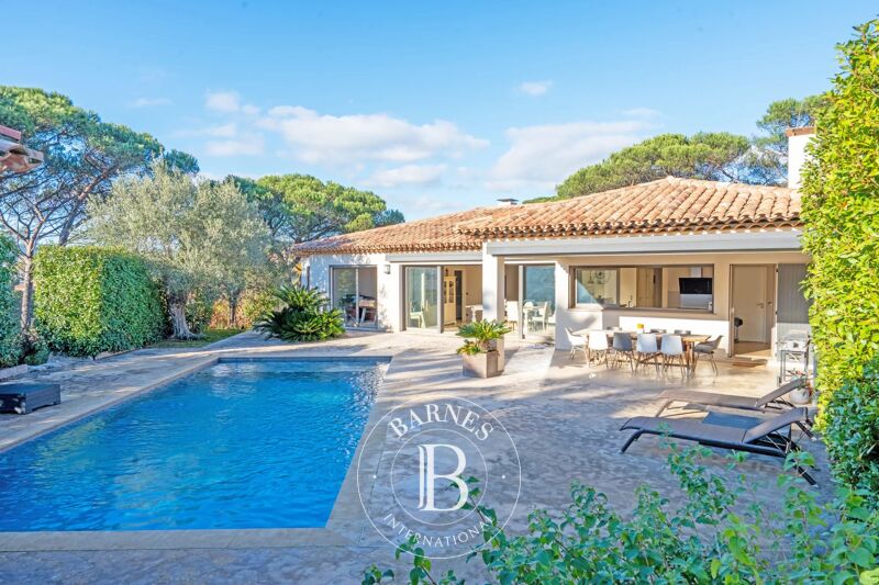 SAINTE-MAXIME - VILLA - 5 BEDROOMS - SWIMMING POOL