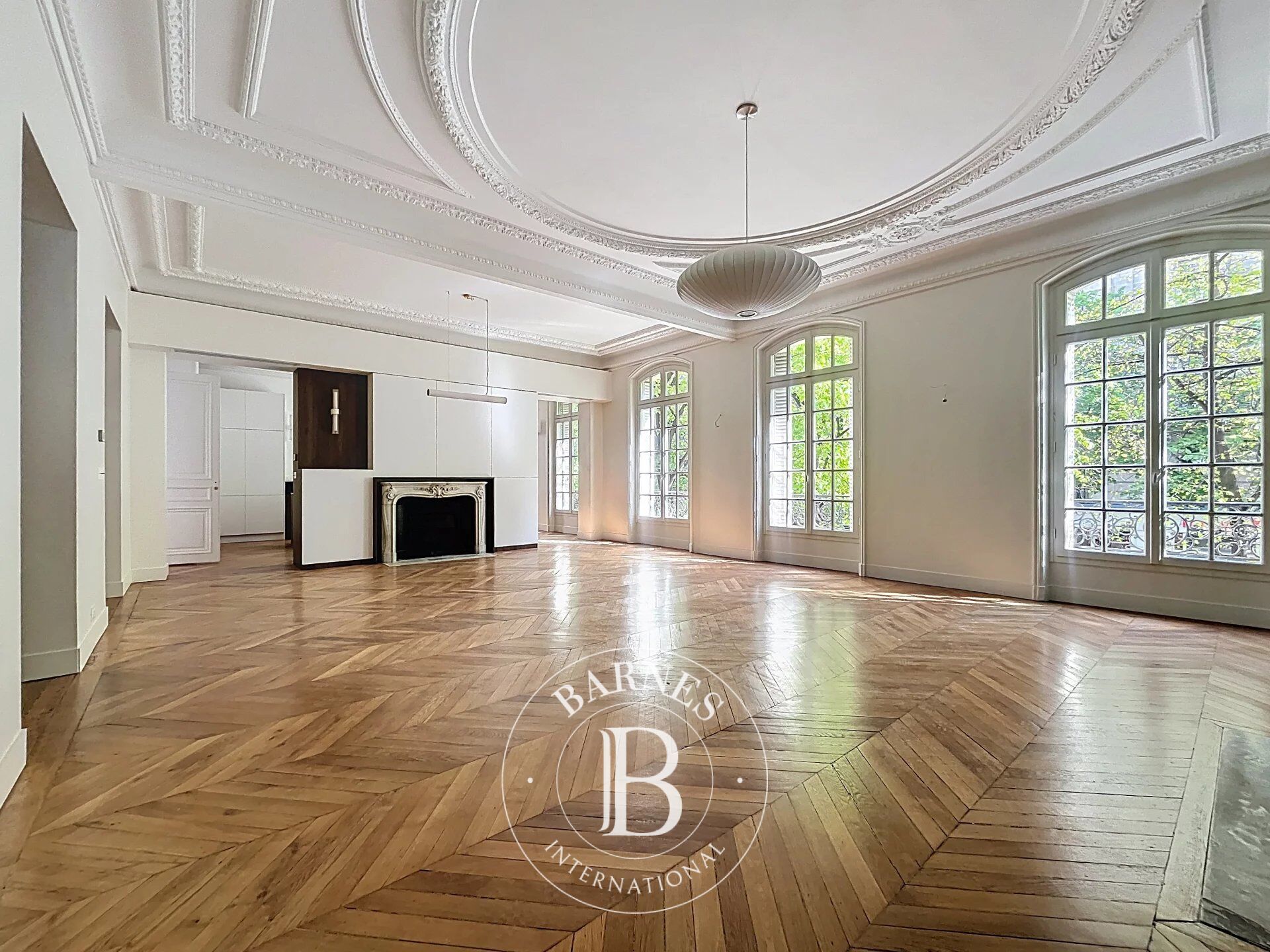 The BARNES rental department is presenting this property: - picture 1